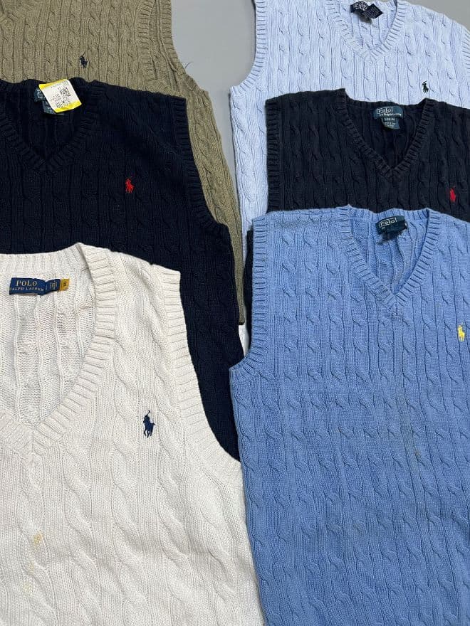 Bundle of Vintage Cable Knit V-Neck Vests thumbnail 4