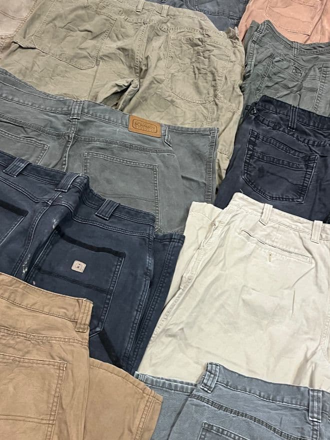 BUNDLE OF VINTAGE NON-BRANDED CARPENTER PANTS  thumbnail 2