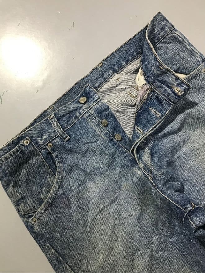 Vintage Levi’s Engineer Jeans – Buckle Belt Denim – Men’s Size 34 (Blue) — image 4 of 8