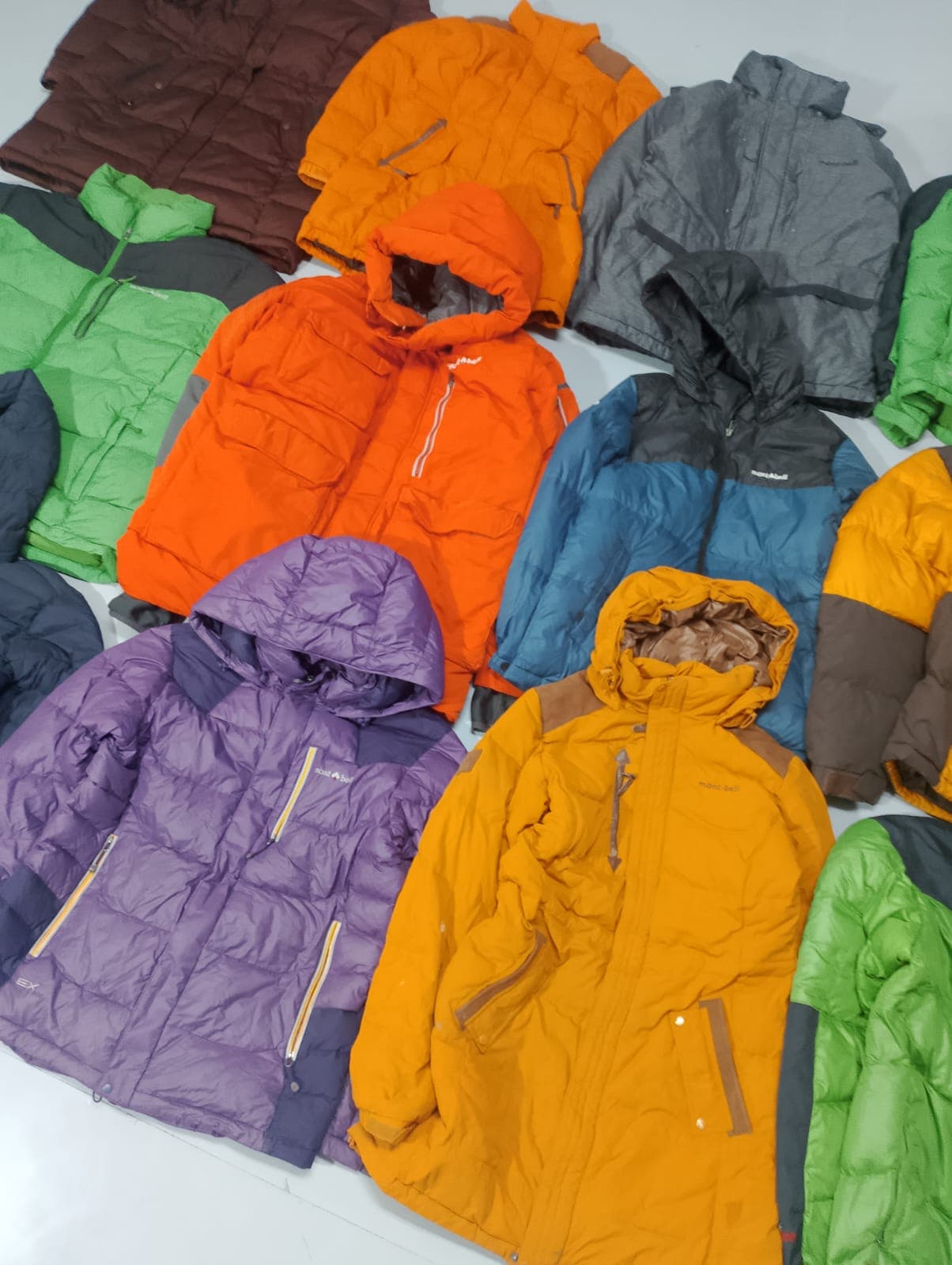 BUNDLE OF VINTAGE MONTBELL PUFFER JACKETS alternate