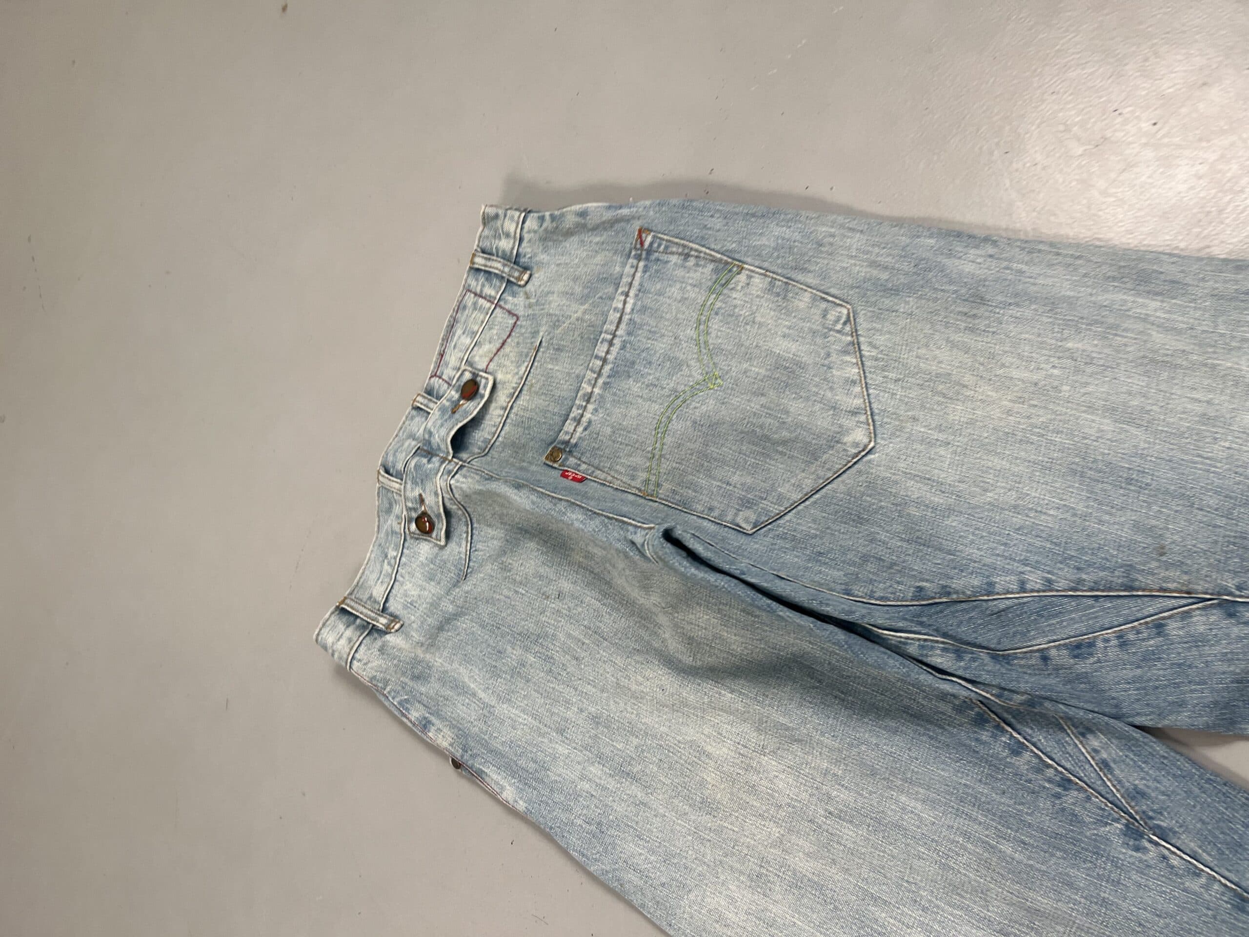 Vintage Levi’s Engineer Jeans Buckle Belt Denim – Size US 32 / EU 48 thumbnail 3