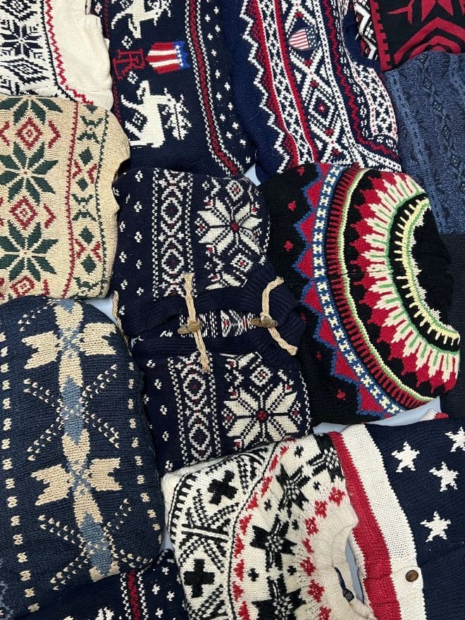 BUNDLE OF POLO MULTICOLOUR 3D KNIT SWEATERS alternate