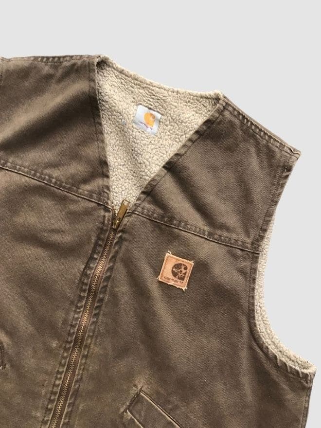 VINTAGE CARHARTT SHERPA LINE VEST — image 2 of 3