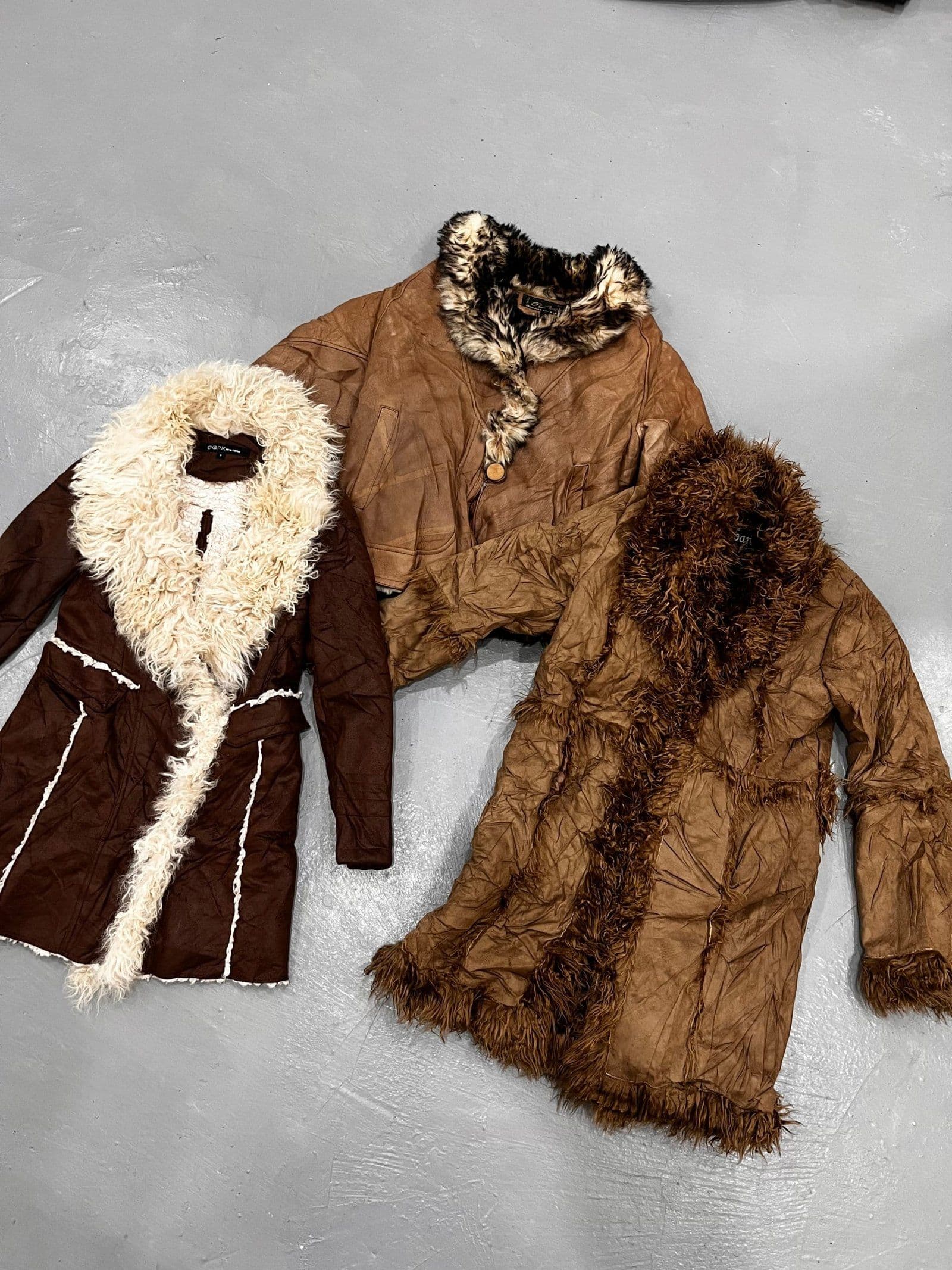 Vintage Y2K Afghan Coats -20 Pcs alternate