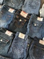 BUNDLE OF 50 VINTAGE TRUE RELIGION BOOTCUT DENIM - Image 3