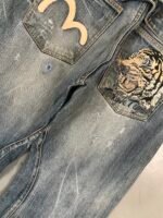 VINTAGE EVISU INSPIRED BUCKLE BELT DENIM - 28X32 - Image 5