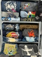 BUNDLE OF 20 VINTAGE HIP HOP EMBROIDERED DENIMS - Image 4